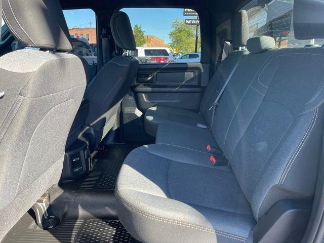RAM 2500 Tradesman Crew Cab SWB 4WD 2021