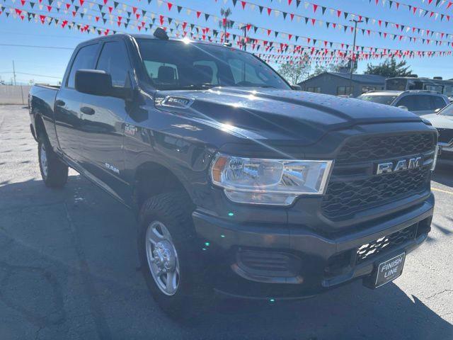 RAM 2500 Tradesman Crew Cab SWB 4WD 2021