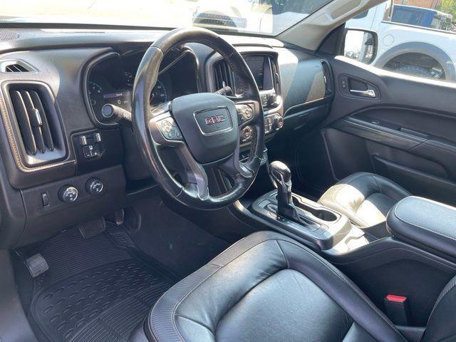 GMC Canyon AT4 Crew Cab w/Leather 4WD 2022