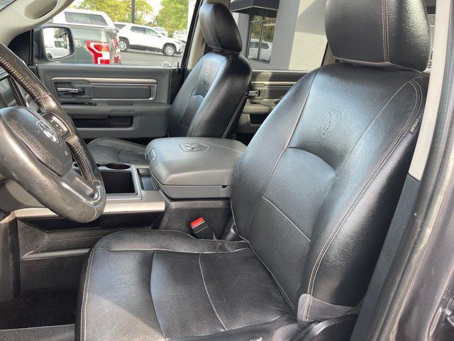 RAM 1500 SLT Crew Cab SWB 4WD 2015