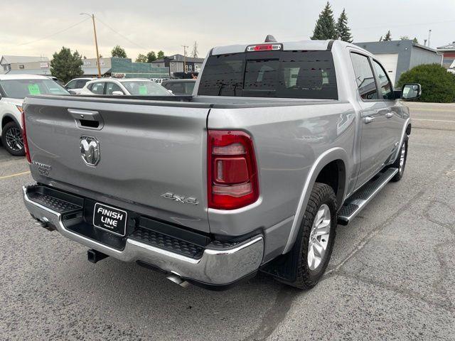 RAM 1500 Laramie Crew Cab SWB 4WD 2021