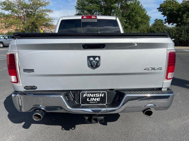 RAM 1500 Laramie Crew Cab 4WD 2016