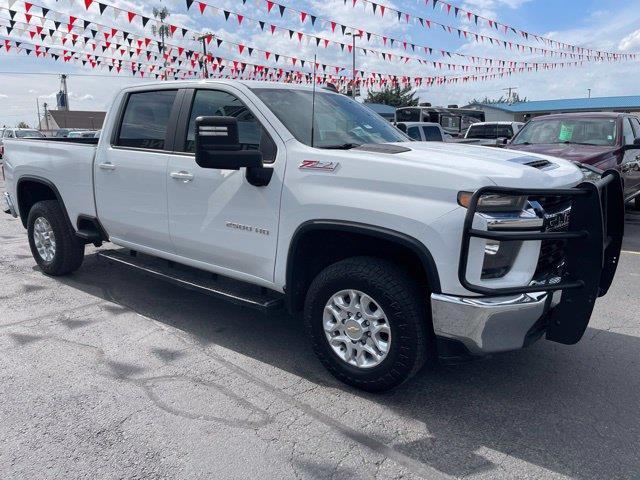 Chevrolet Silverado 2500HD LT Crew Cab Short Box 4WD 2023