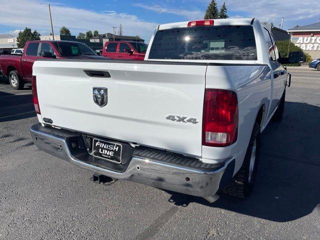 RAM 1500 Classic Tradesman Crew Cab SWB 4WD 2022