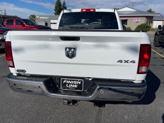RAM 1500 Classic Tradesman Crew Cab SWB 4WD 2022