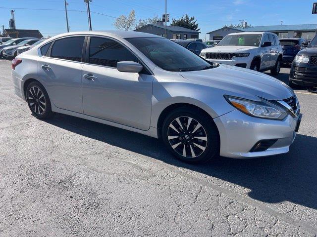 Nissan Altima 2.5 SV 2018