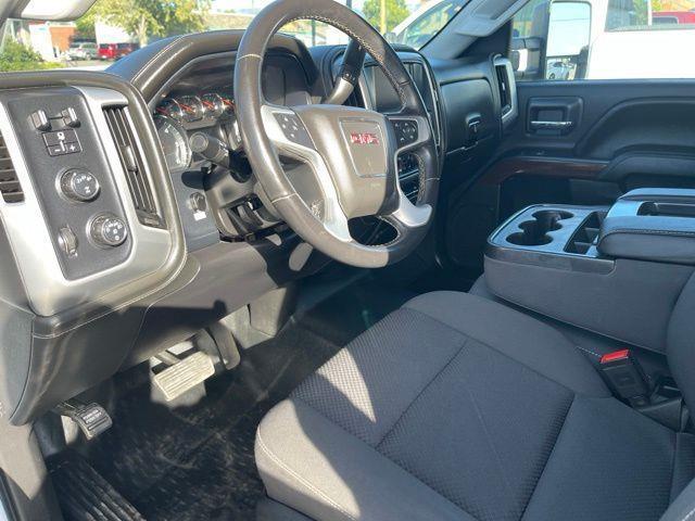 GMC Sierra 2500HD SLE Crew Cab 4WD 2018