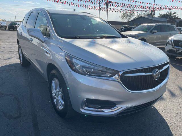 Buick Enclave Essence AWD 2018