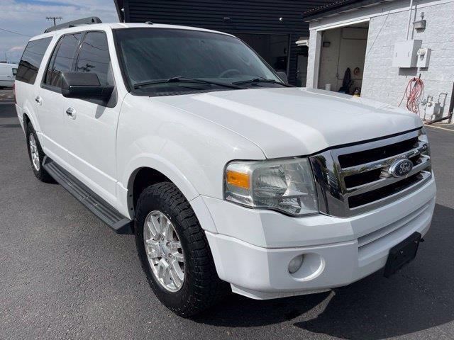 Ford Expedition 5.4L XLT 4WD 2013