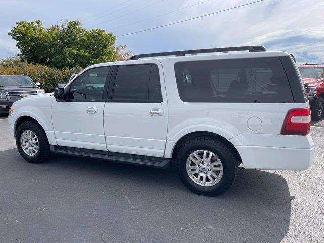 Ford Expedition 5.4L XLT 4WD 2013