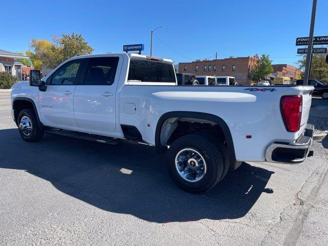 Chevrolet Silverado 3500HD LT Crew Cab 4WD 2021