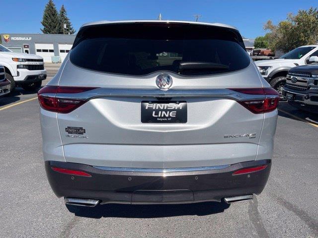Buick Enclave Essence AWD 2018
