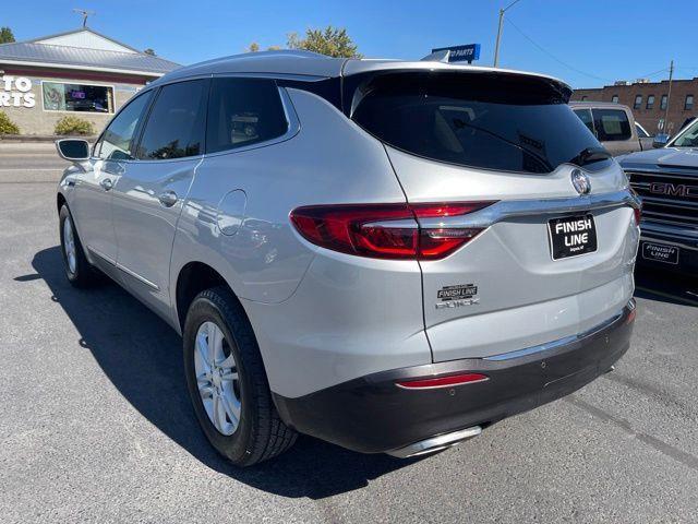 Buick Enclave Essence AWD 2018