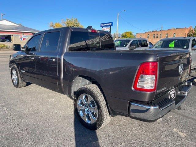RAM 1500 Big Horn Crew Cab SWB 4WD 2021