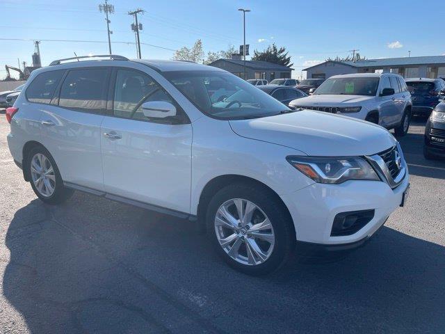 Nissan Pathfinder SL 4WD 2018