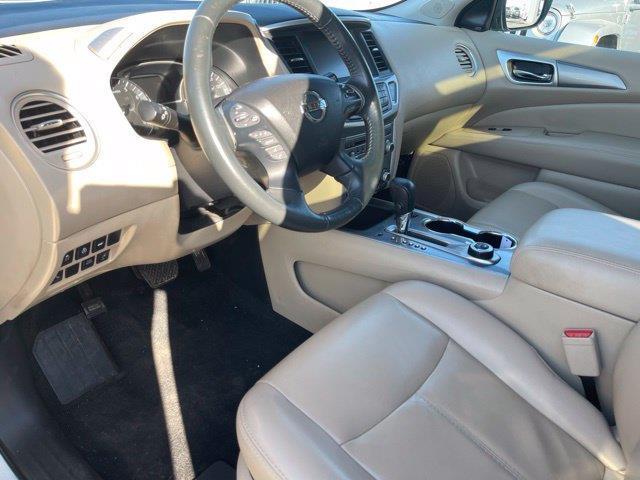 Nissan Pathfinder SL 4WD 2018