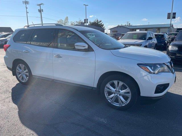 Nissan Pathfinder SL 4WD 2018