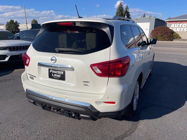 Nissan Pathfinder SL 4WD 2018