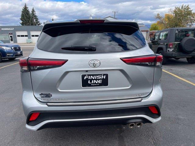 Toyota Highlander XSE AWD V6 2021