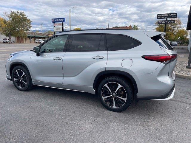 Toyota Highlander XSE AWD V6 2021