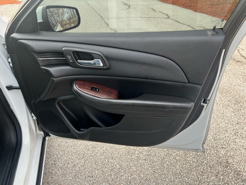 Chevrolet MALIBU LT Base 2013