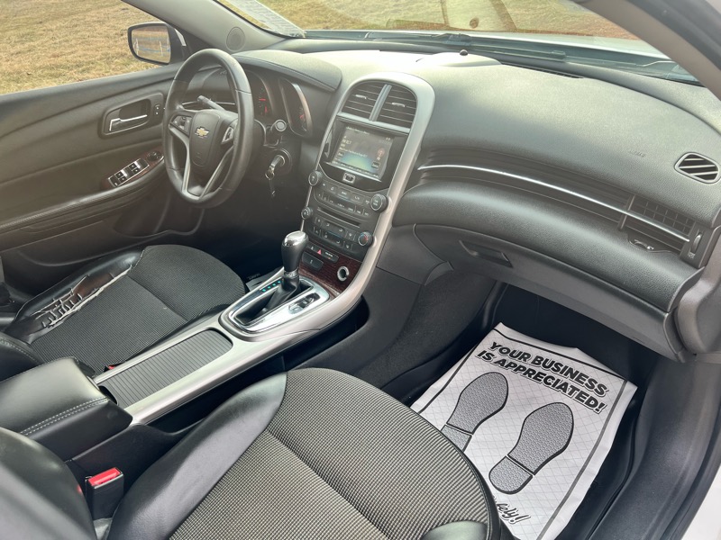 Chevrolet MALIBU LT Base 2013