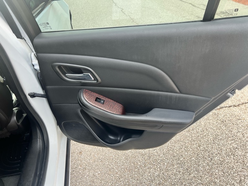 Chevrolet MALIBU LT Base 2013