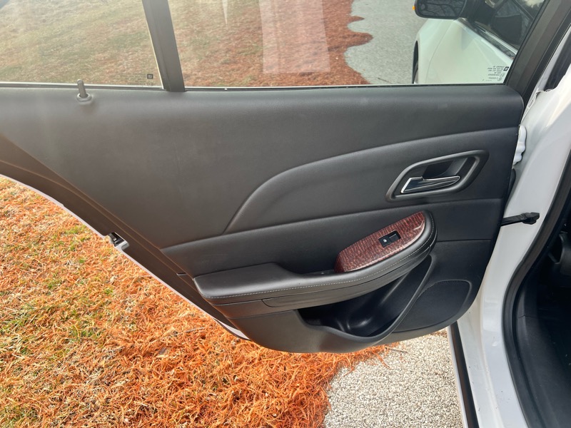 Chevrolet MALIBU LT Base 2013