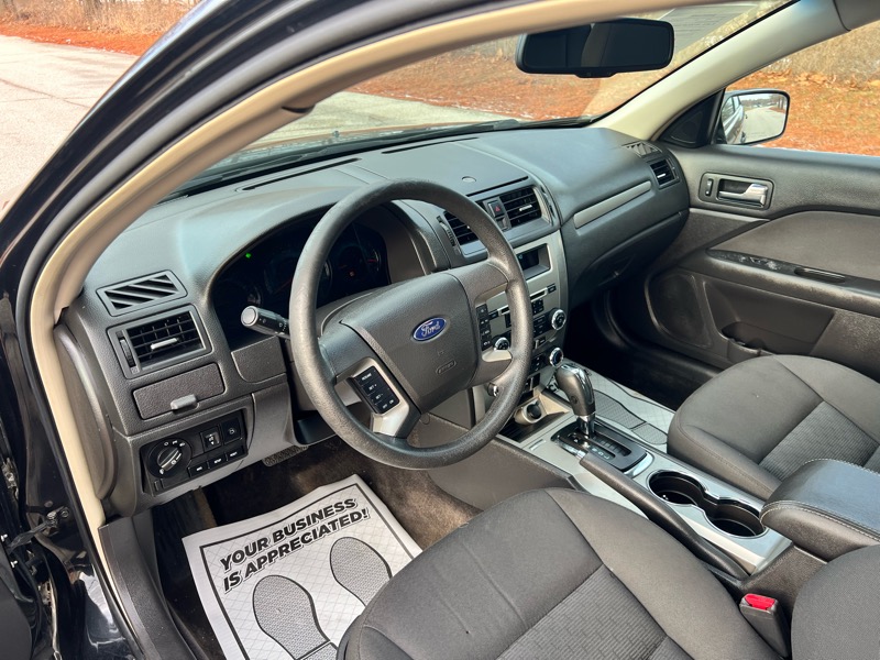 Ford Fusion SE 2010