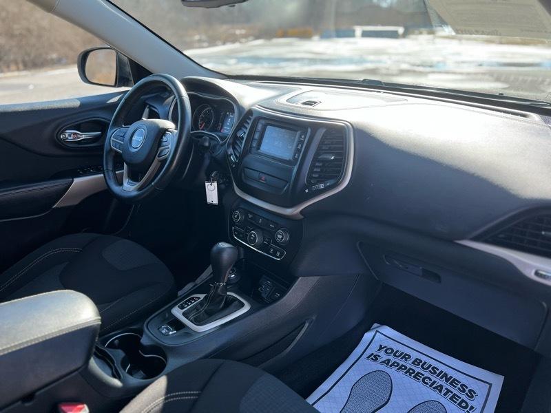 Jeep Cherokee Latitude 4WD 2017