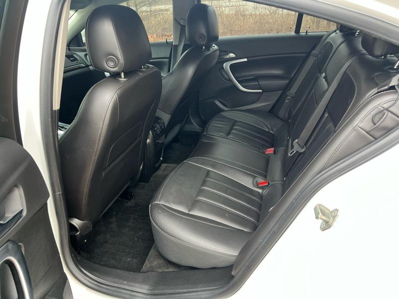 Buick Regal Turbo FWD 2014