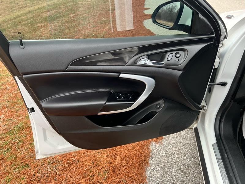 Buick Regal Turbo FWD 2014