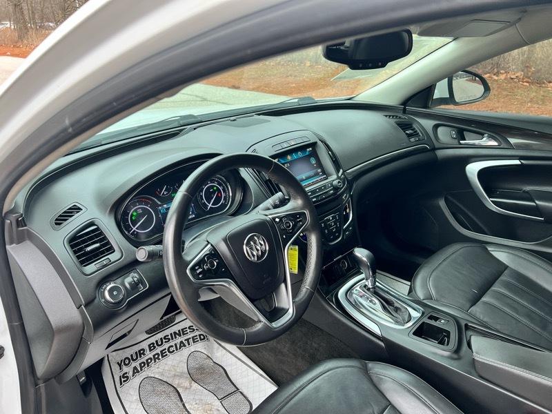 Buick Regal Turbo FWD 2014