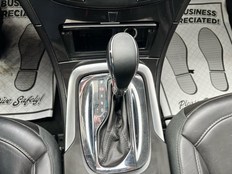 Buick Regal Turbo FWD 2014