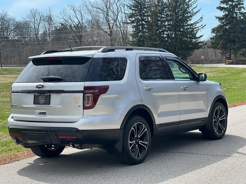 Ford Explorer Sport 4WD 2013