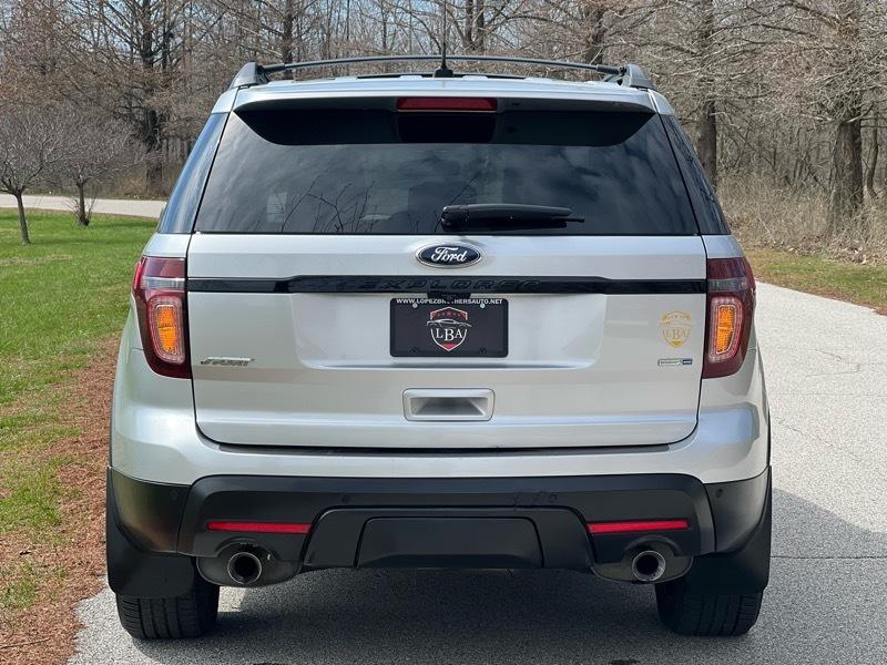 Ford Explorer Sport 4WD 2013