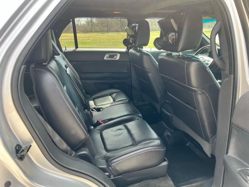 Ford Explorer Sport 4WD 2013