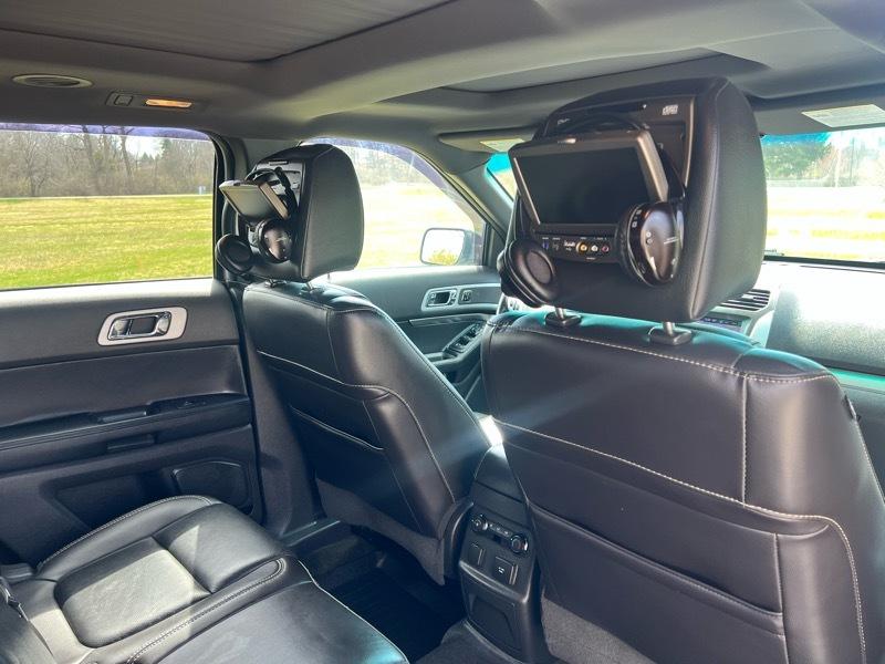 Ford Explorer Sport 4WD 2013