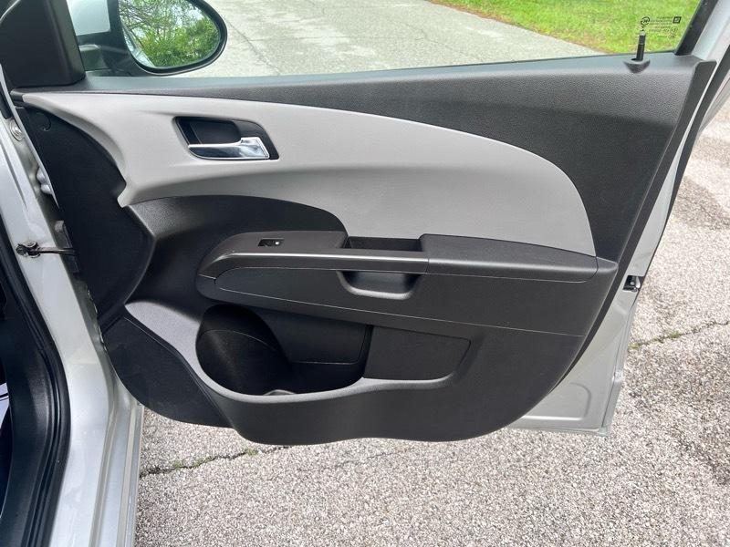 Chevrolet Sonic LT Auto Sedan 2014