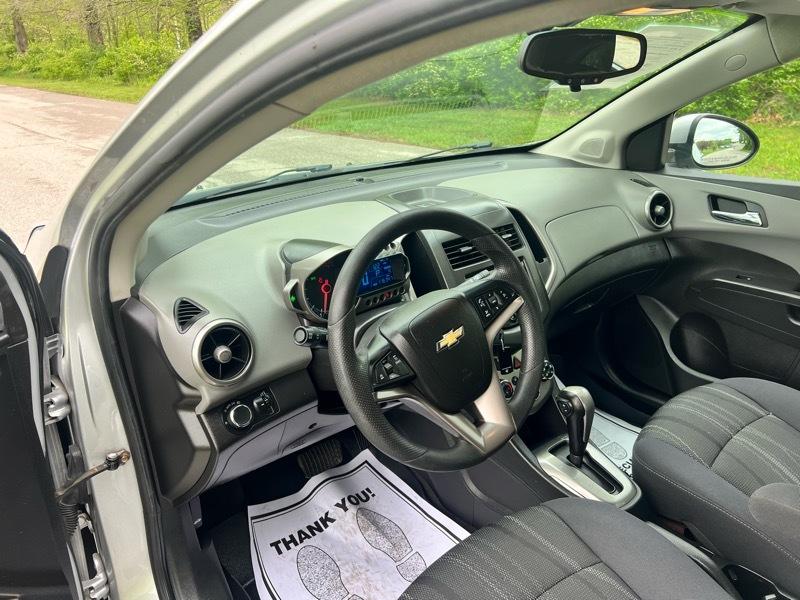 Chevrolet Sonic LT Auto Sedan 2014