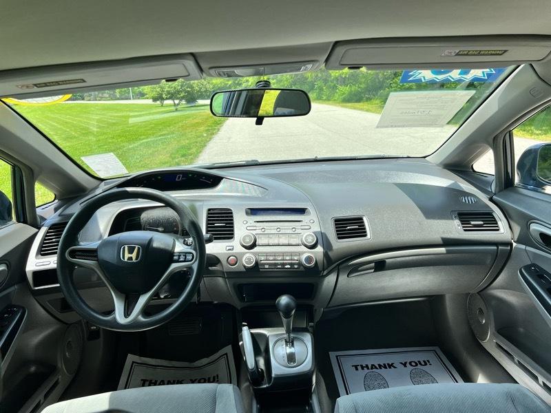 Honda Civic 4-Door Sedan 2010