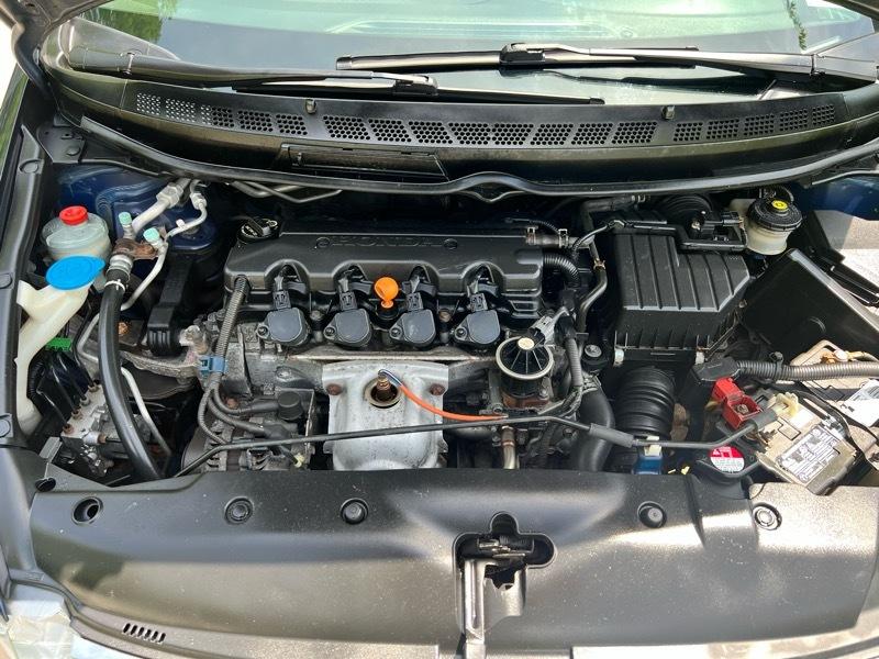 Honda Civic 4-Door Sedan 2010