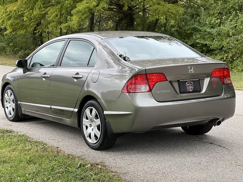 Honda Civic 1.5 4-Door Sedan 2006