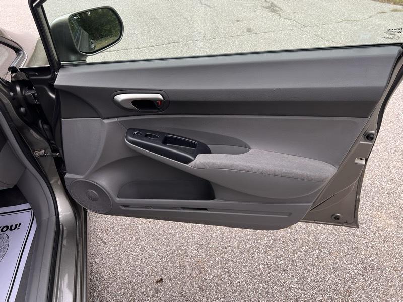 Honda Civic 1.5 4-Door Sedan 2006