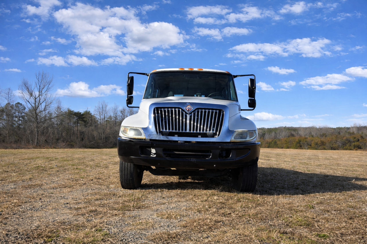 International 4300  2008