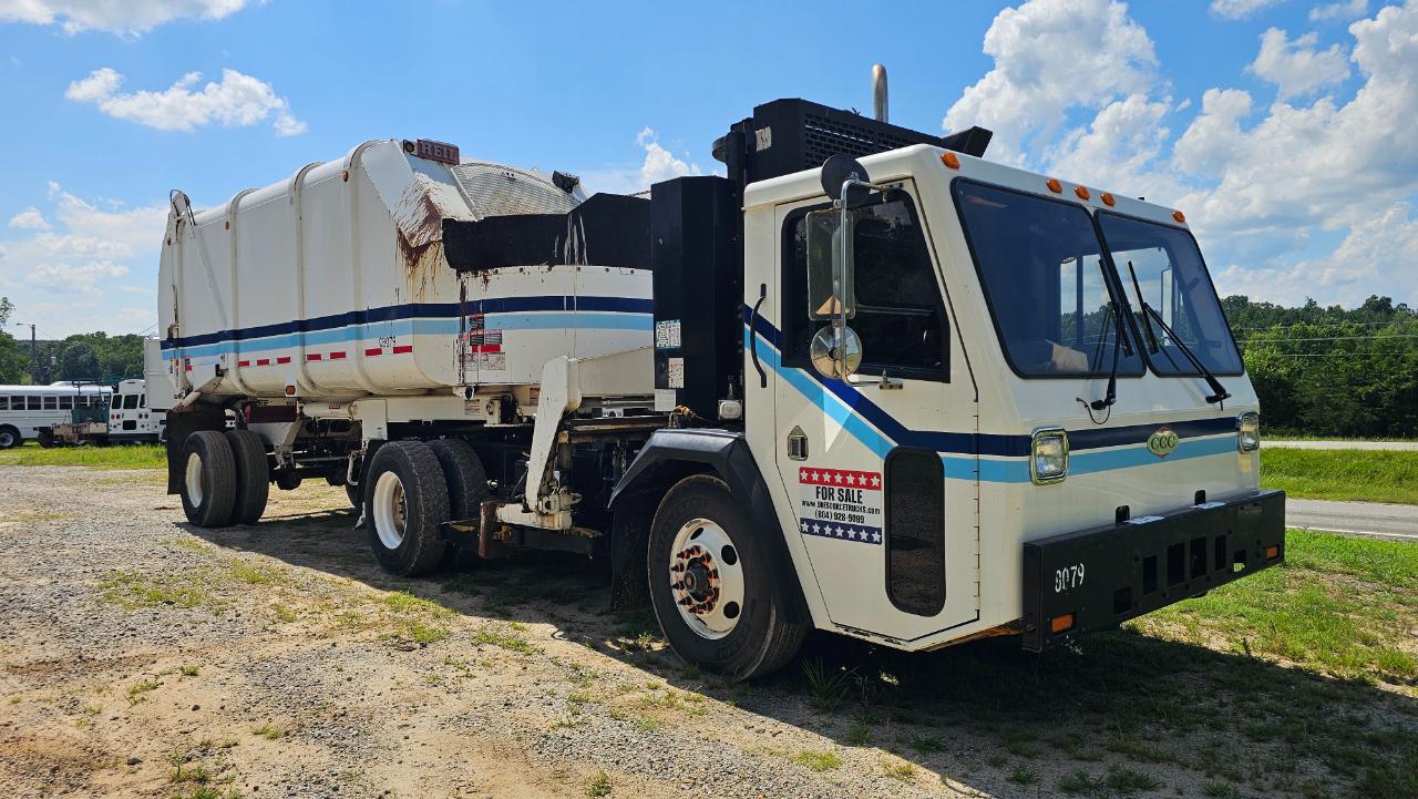 Crane Carrier Co. Low Entry  2017