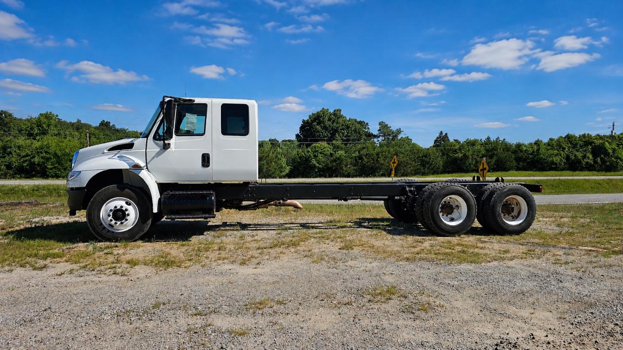International 4400  2010
