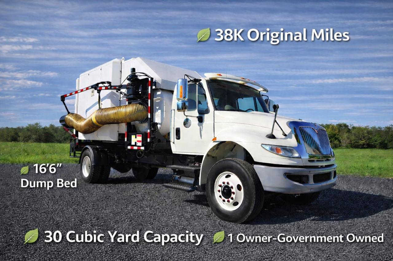 International 4400  2014