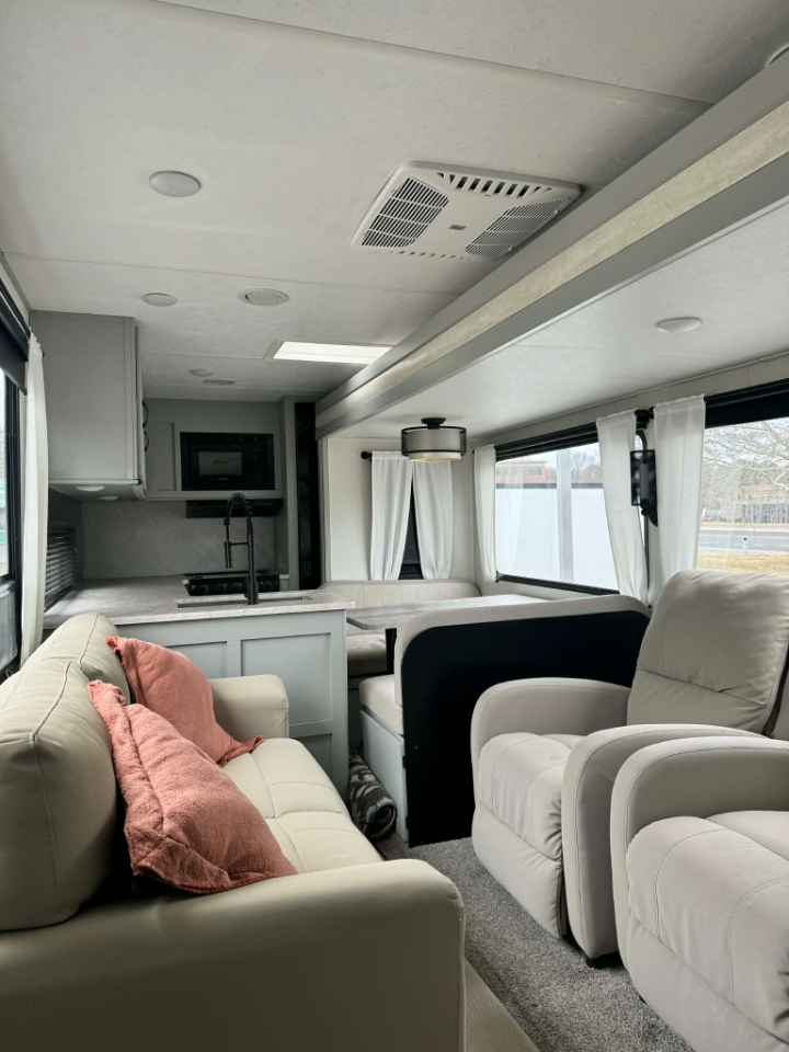 Forest River Trailer  2022