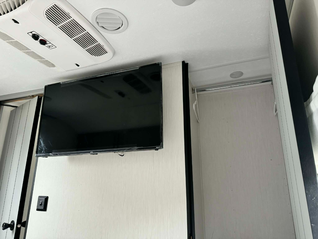 Forest River Trailer  2022